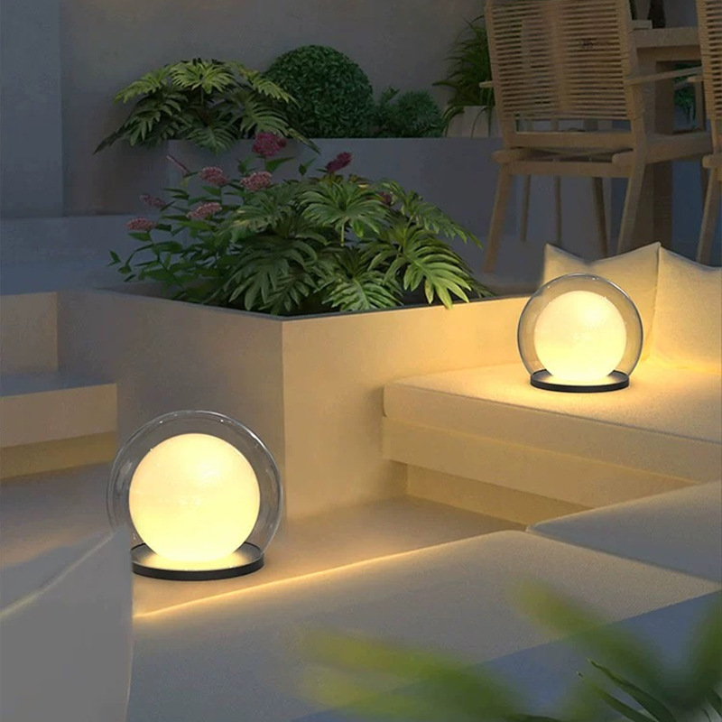 Outdoor Pillar Lamp