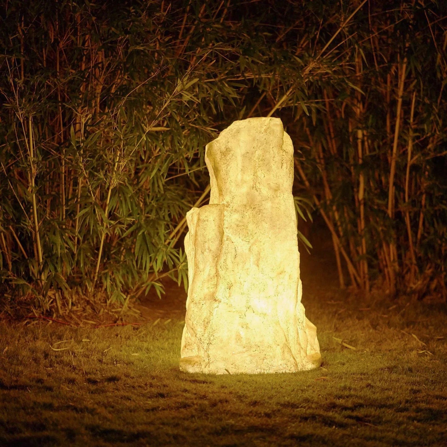 Vibrant Stone Outdoor Lamp